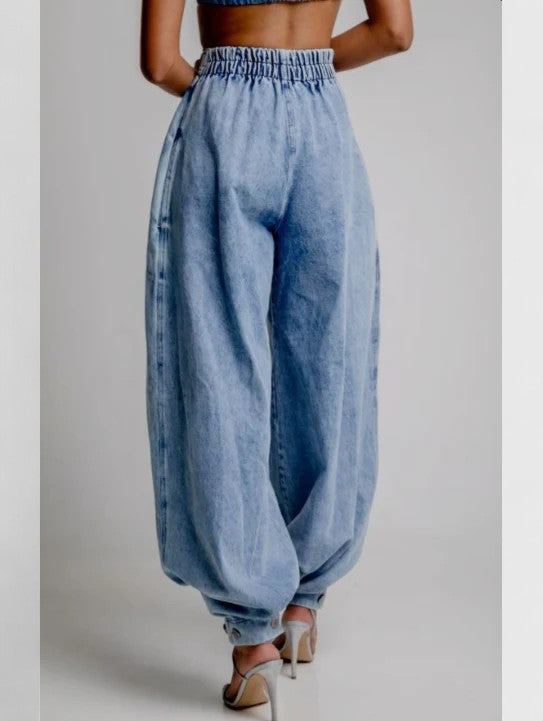June | Stylish and Comfortable Jeans