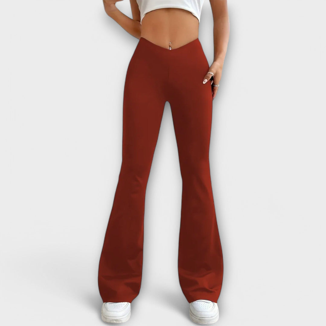 June | Relaxed Pants with Flared Leg