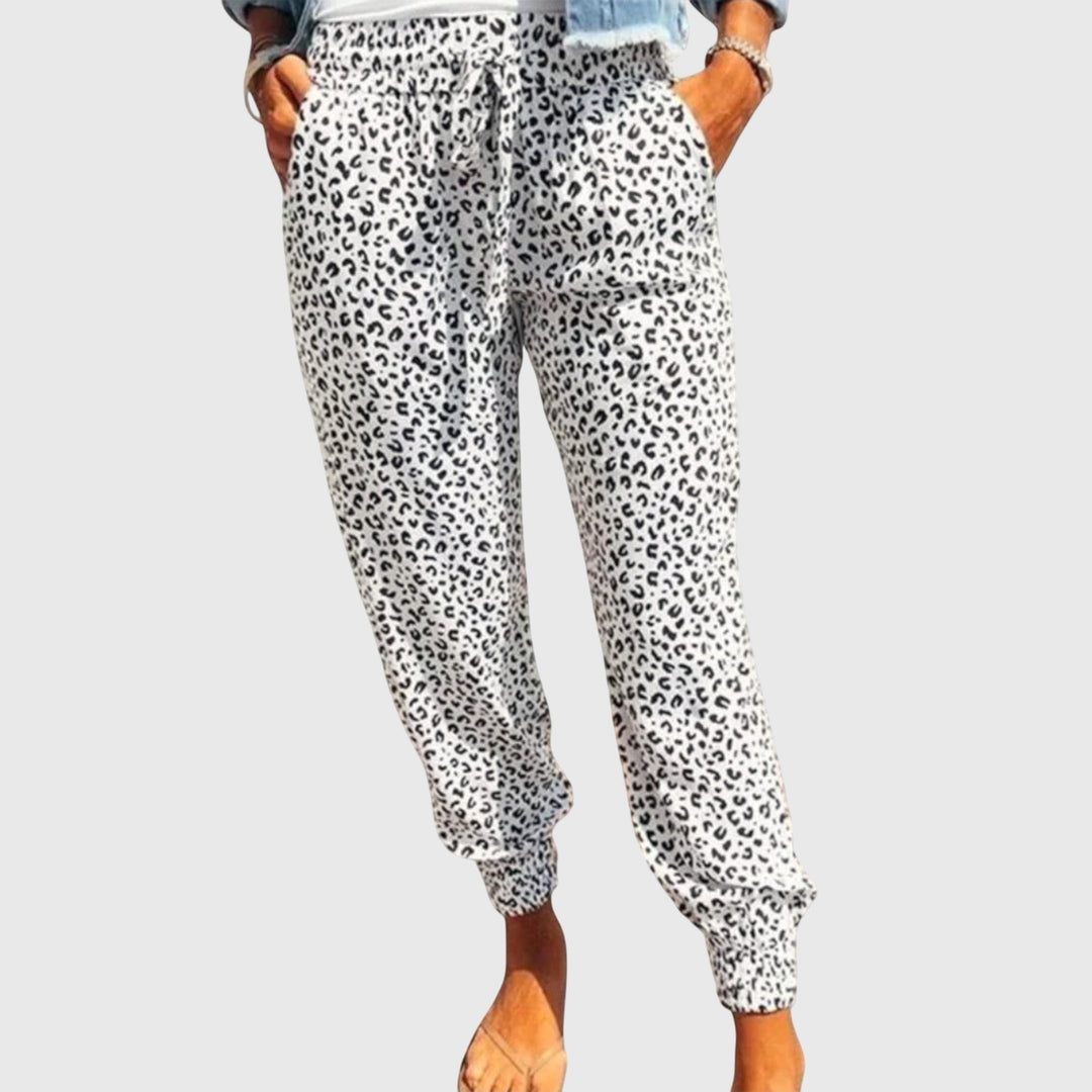 June | Leo Pants with Wide Legs
