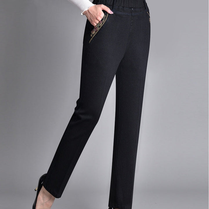 Women’s Jeans with Side Pockets and Elastic Waist